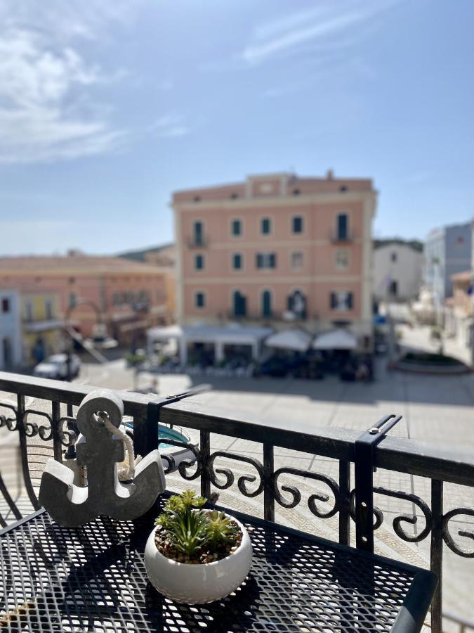 ホテル Nonna Ita サンタ・テレーザ・ガッルーラ エクステリア 写真